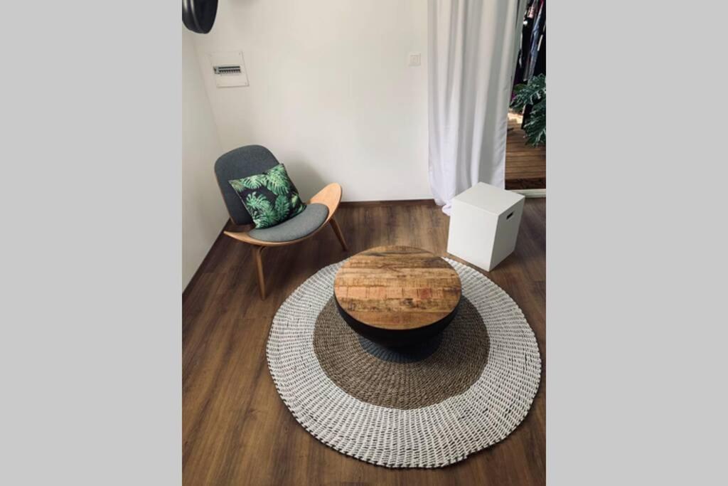 La Caze Amoremieve Pour Un Sejour Cozy A St Pierre سانت بيير المظهر الخارجي الصورة